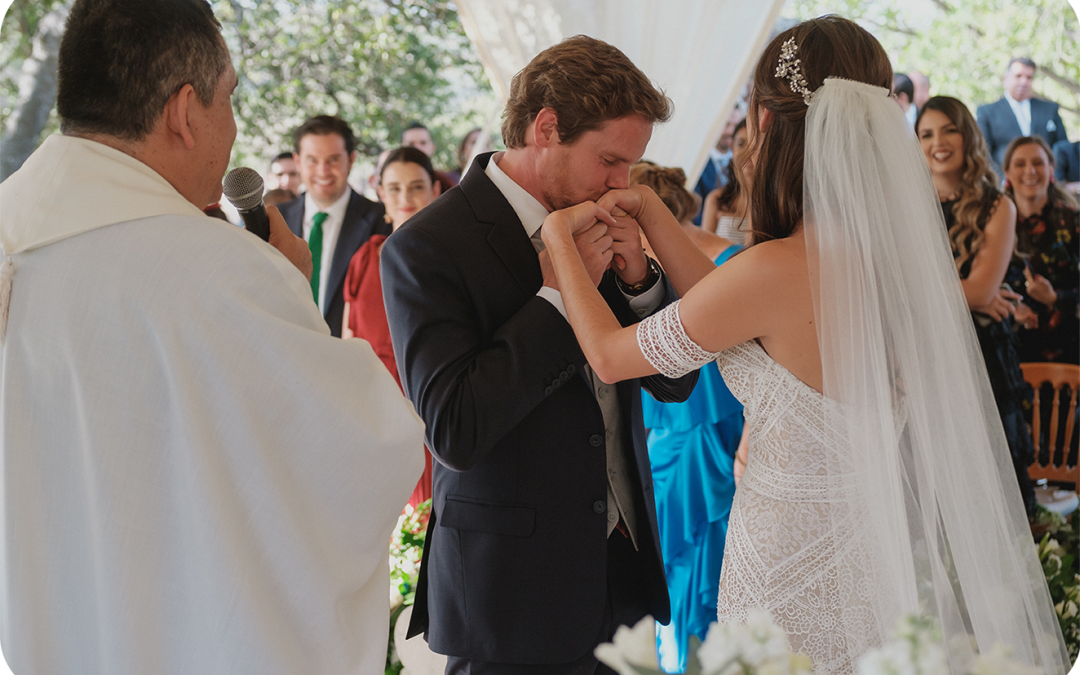 FOTOGRAFÍAS QUE NO PUEDEN FALTAR EL DÍA DE TU BODA